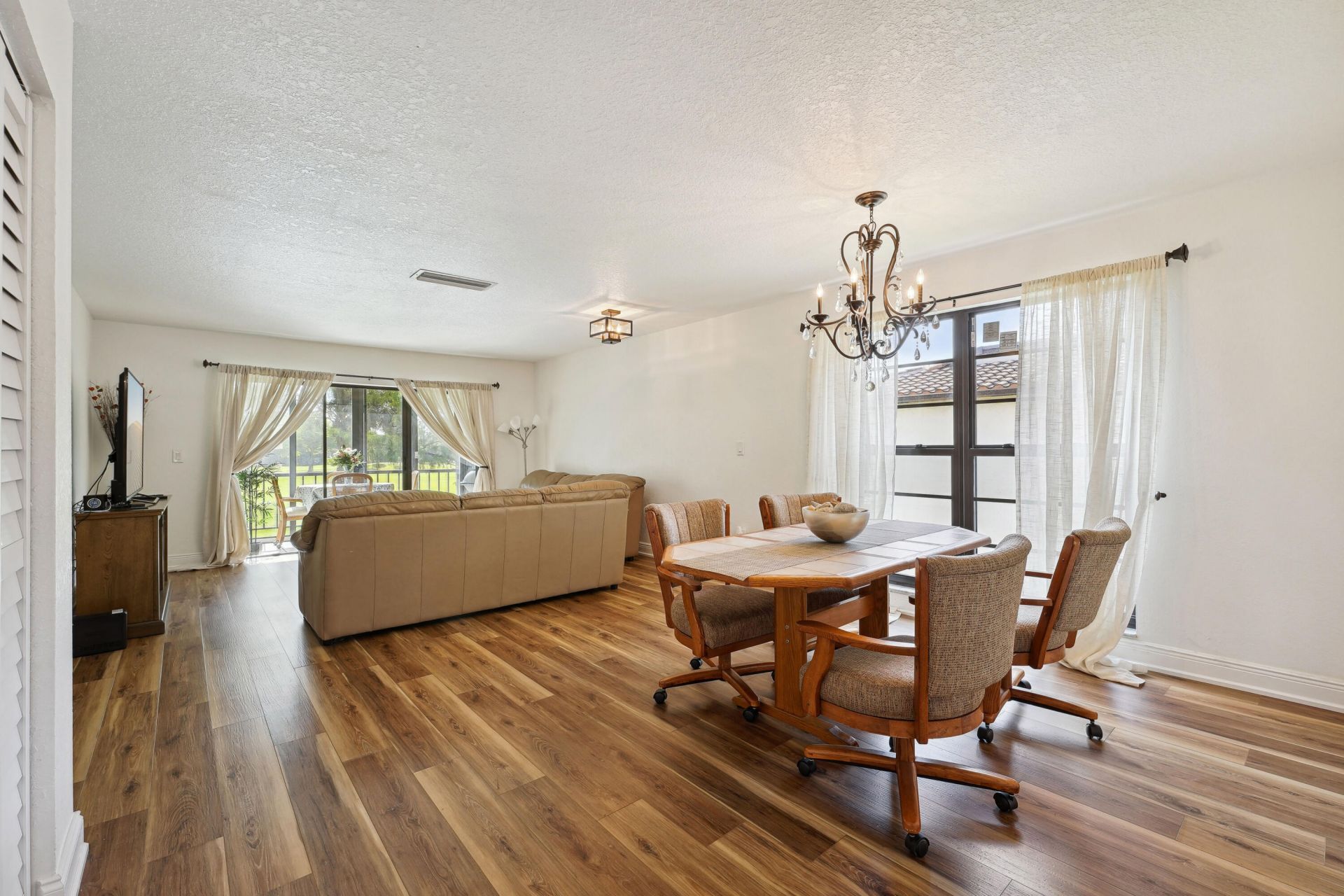 21650 Juego Circle, Unit 24b, Boca Raton, FL 33433 Photo