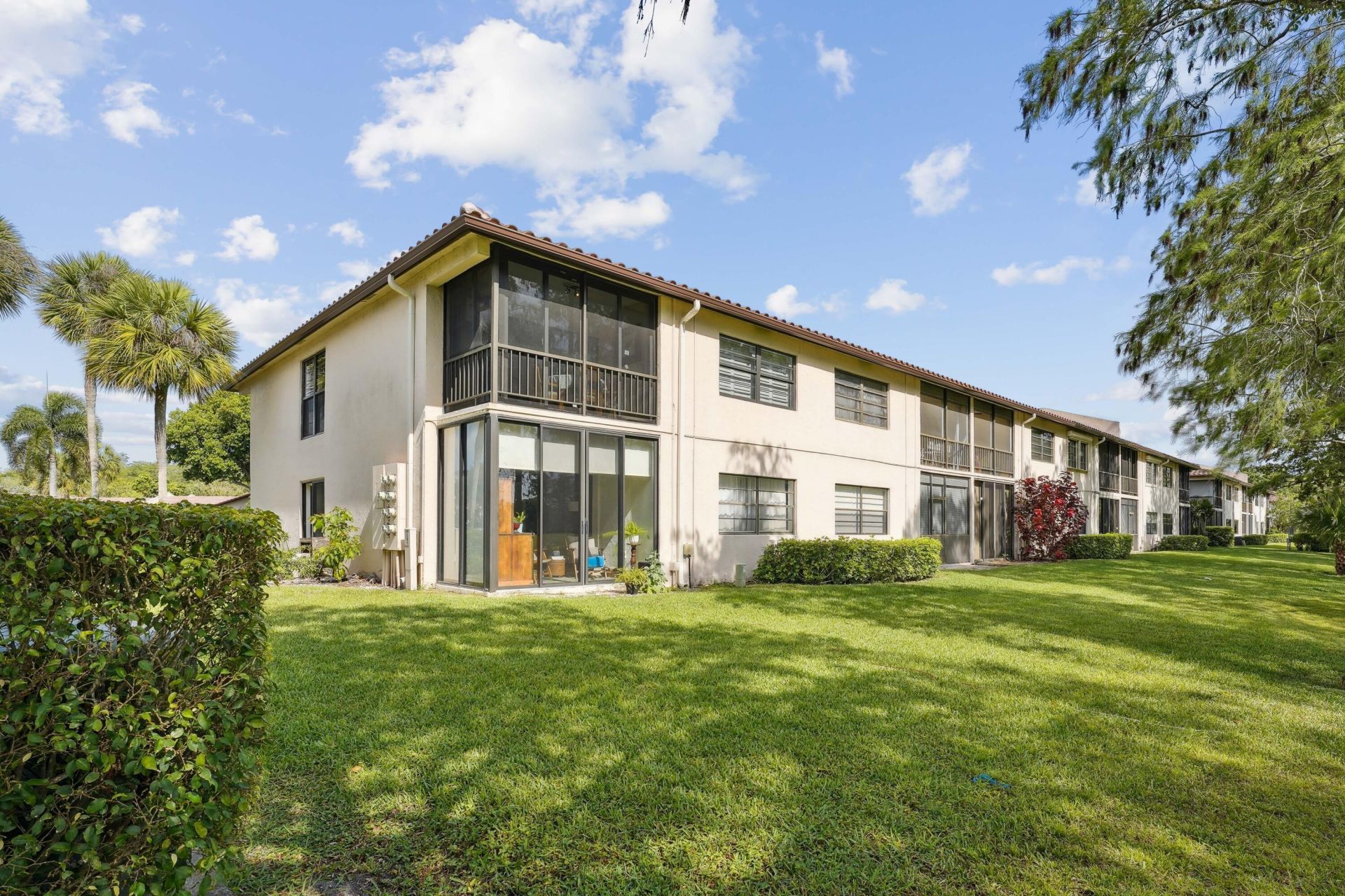 21650 Juego Circle, Unit 24b, Boca Raton, FL 33433 Photo