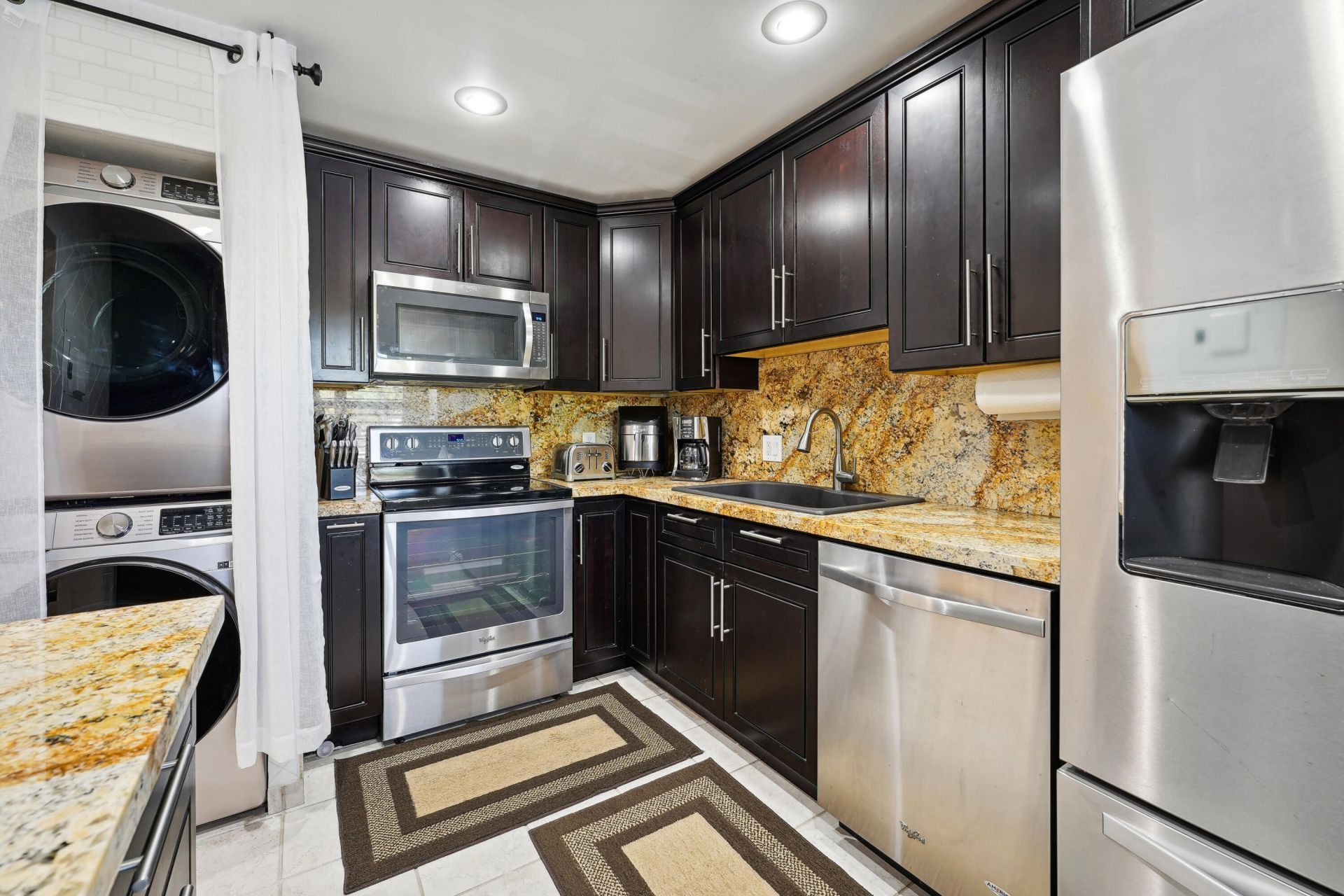 21650 Juego Circle, Unit 24b, Boca Raton, FL 33433 Photo