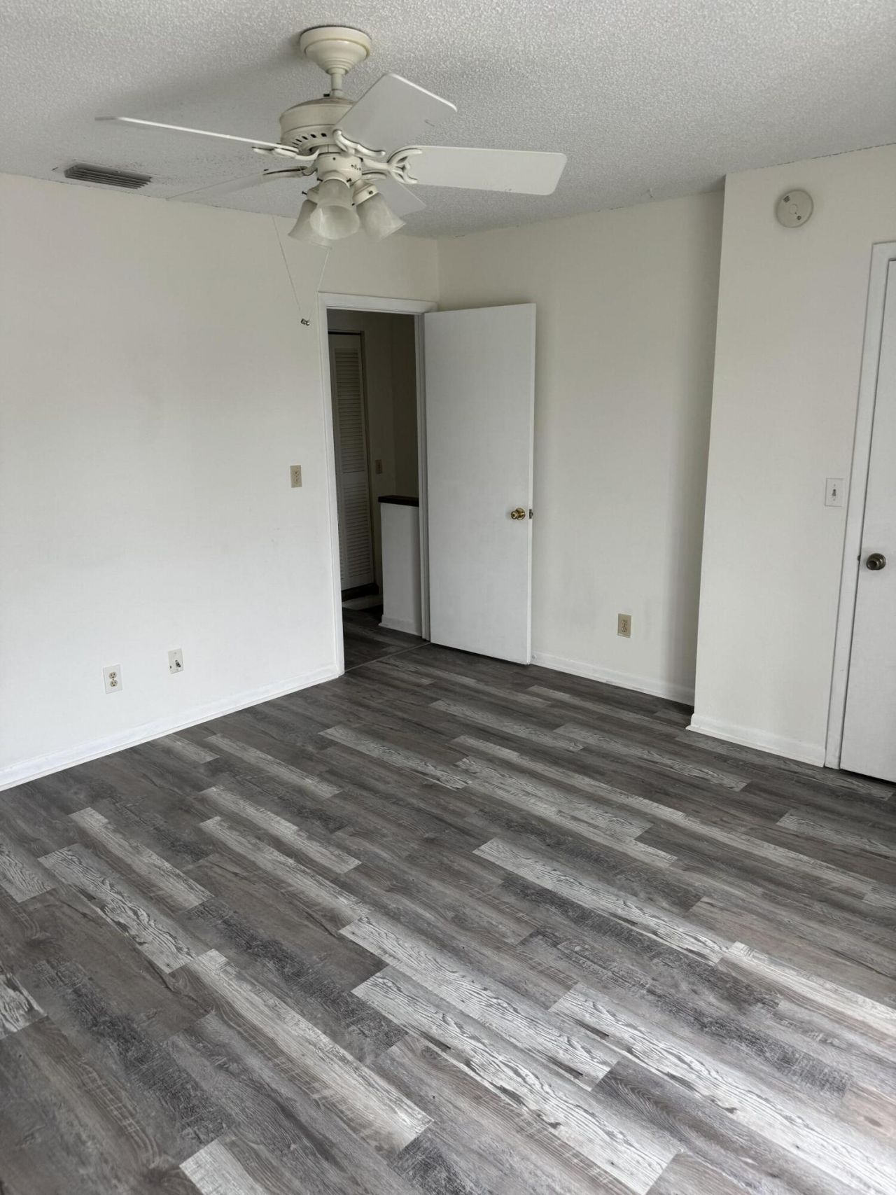 4901 Pier Drive, Greenacres, FL 33463 Photo