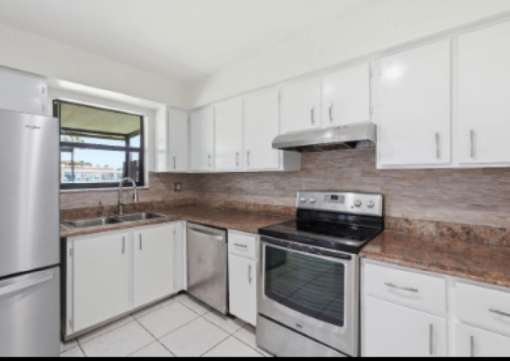 4901 Pier Drive, Greenacres, FL 33463 Photo