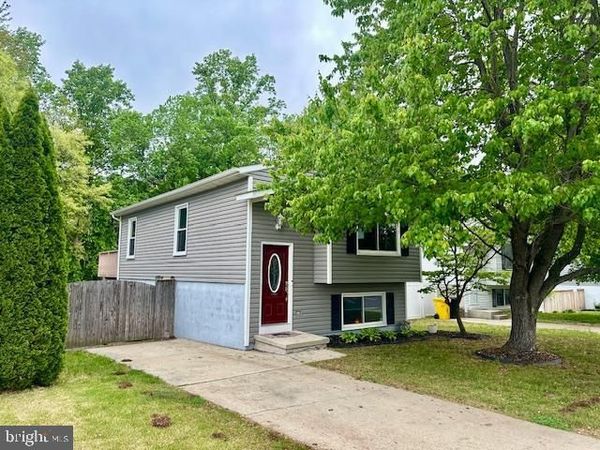 8020 ESCALON AVENUE, PASADENA, MD 21122