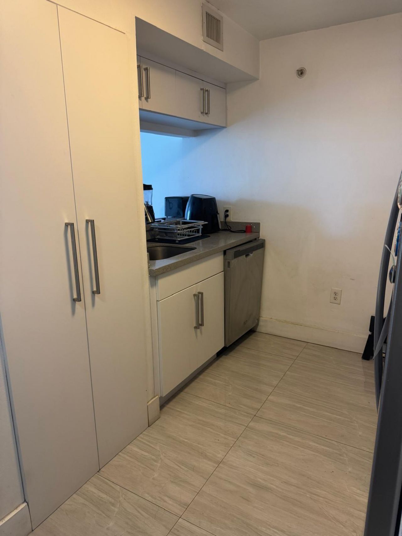 102 SW 6th Avenue, Unit 206, Miami, FL 33130 Photo