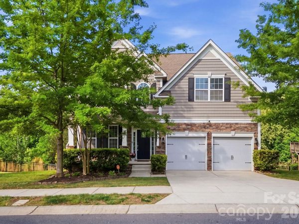 9407 Inverness Bay Road, Charlotte, NC 28278