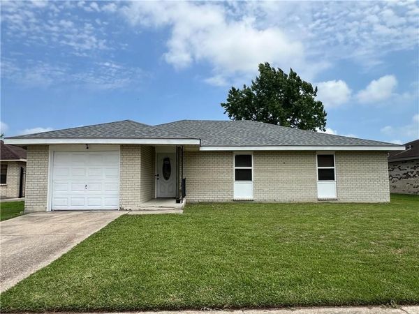 3133 VENTURA Lane , Marrero, LA 70072