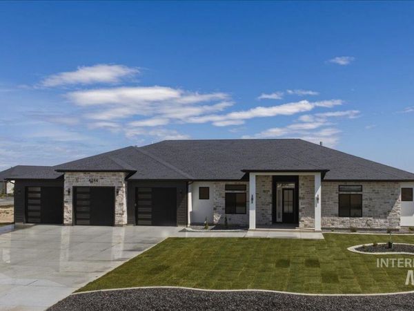 4244 N 2734 E, Twin Falls, ID 83301