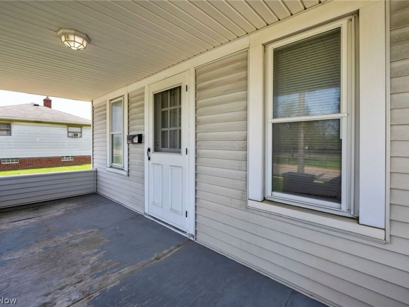 13313 Sprecher Avenue, Cleveland, OH 44135 Photo 2