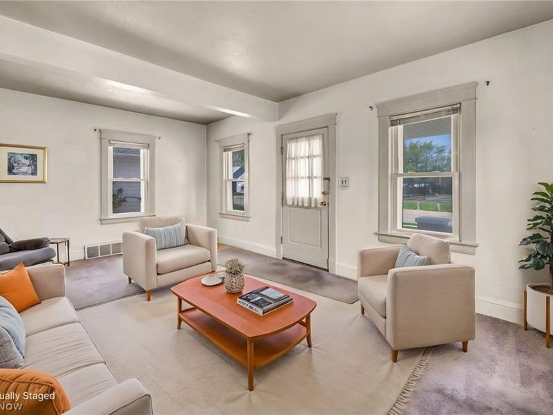 13313 Sprecher Avenue, Cleveland, OH 44135 Photo 3