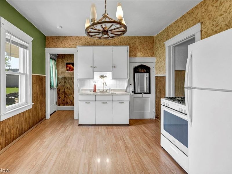 13313 Sprecher Avenue, Cleveland, OH 44135 Photo 6