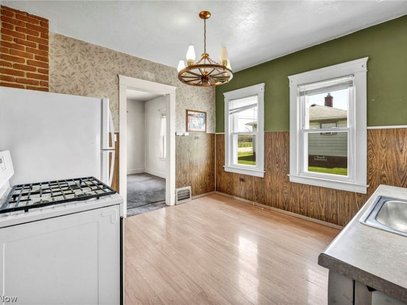 13313 Sprecher Avenue, Cleveland, OH 44135 Photo 8