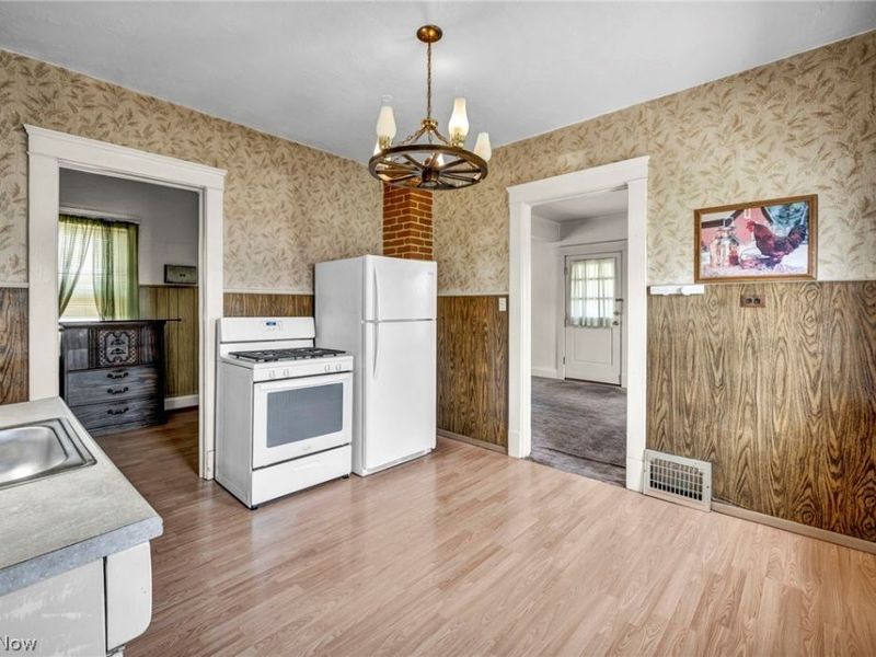 13313 Sprecher Avenue, Cleveland, OH 44135 Photo 9