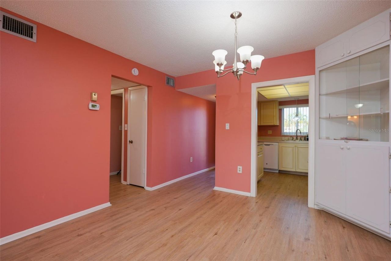 3607 Lake Bayshore Drive, Unit 312, Bradenton, FL 34205 Photo