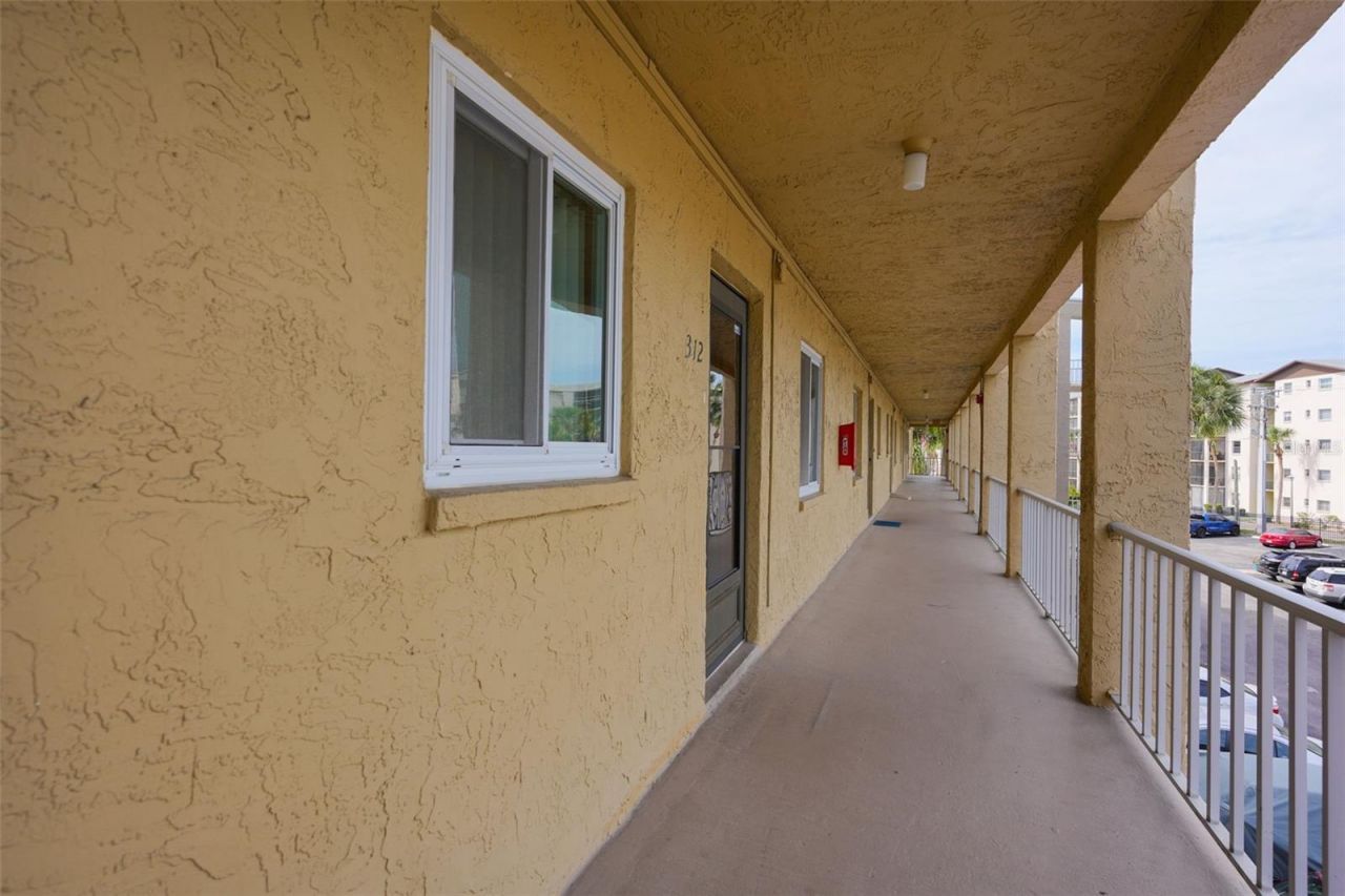 3607 Lake Bayshore Drive, Unit 312, Bradenton, FL 34205 Photo
