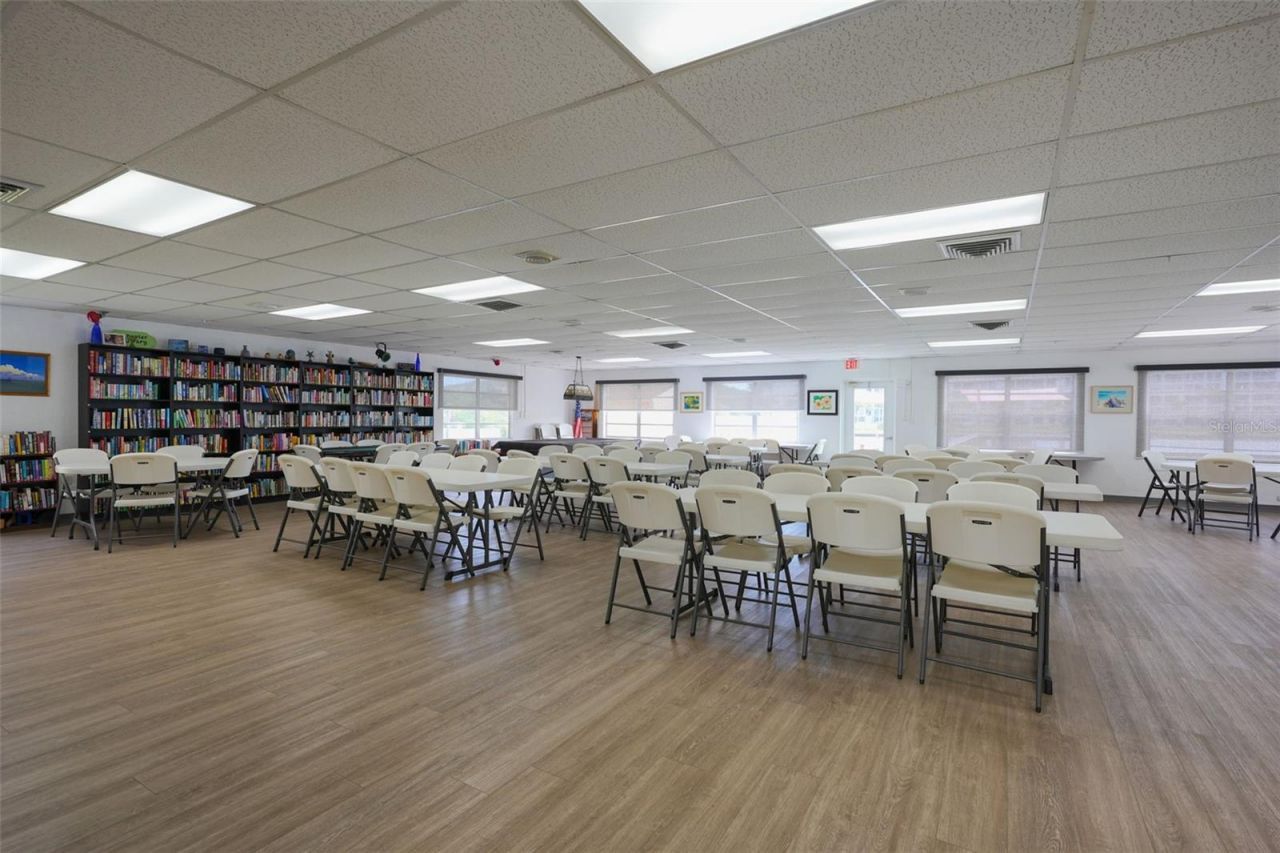 3607 Lake Bayshore Drive, Unit 312, Bradenton, FL 34205 Photo