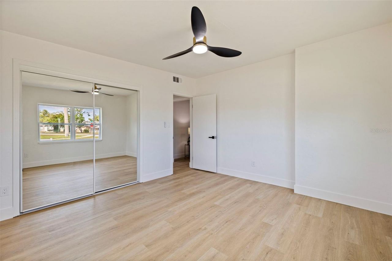 1235 45th Street N, Saint Petersburg, FL 33713 Photo