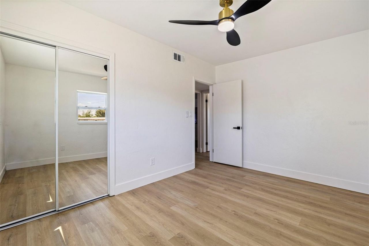 1235 45th Street N, Saint Petersburg, FL 33713 Photo