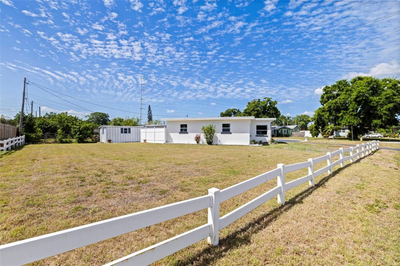 1235 45th Street N, Saint Petersburg, FL 33713 Photo