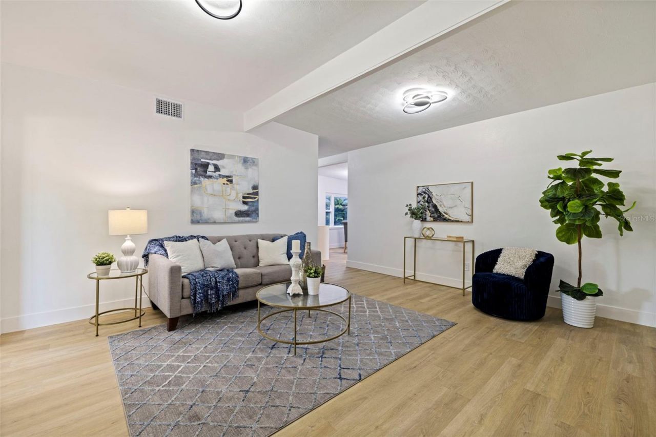 1235 45th Street N, Saint Petersburg, FL 33713 Photo