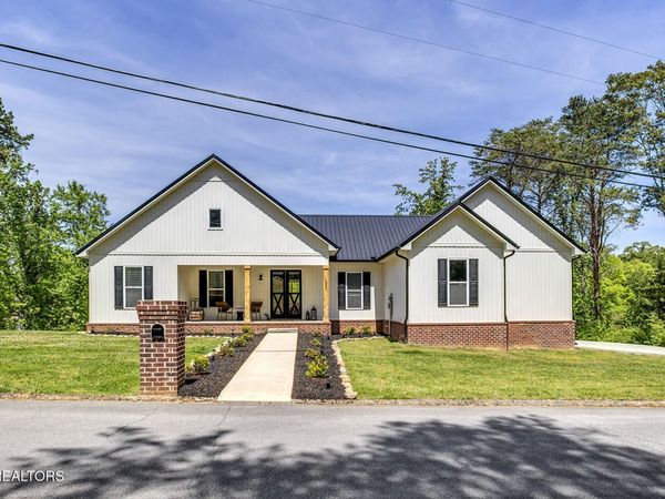 1056 Chula Vista Drive, Friendsville, TN 37737