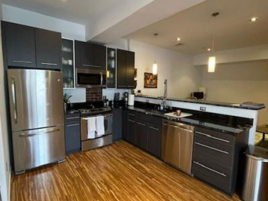 620 N Front Street, Unit 2R, Philadelphia, PA 19123 Main Photo