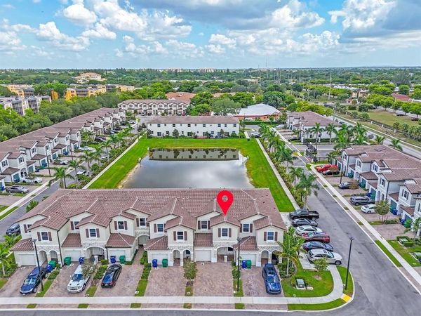 5515 NW 27th Street, Lauderhill, FL 33313