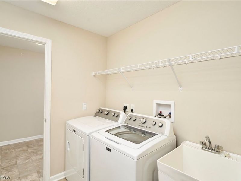 1915 Woods Drive, Streetsboro, OH 44241 Photo 18