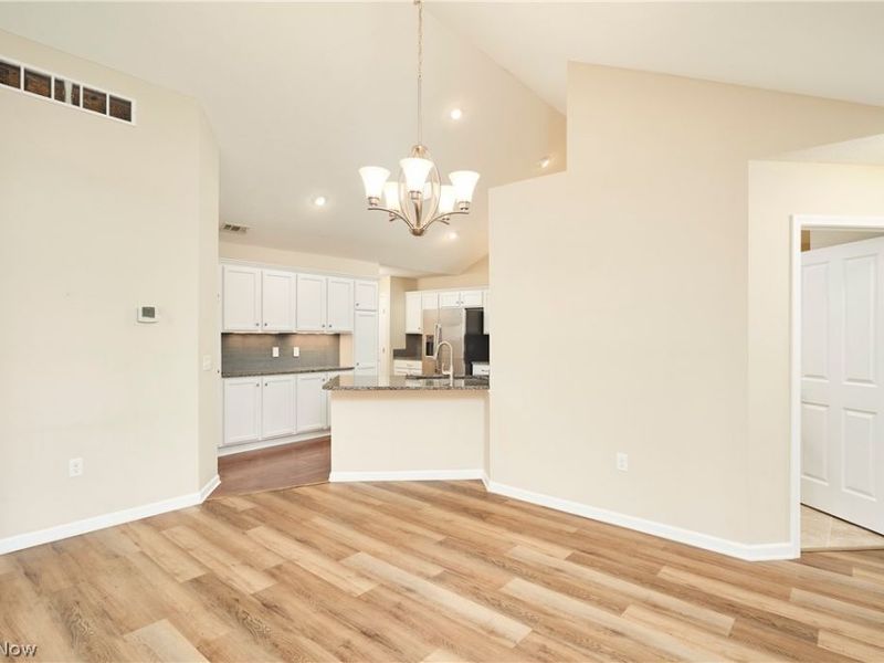 1915 Woods Drive, Streetsboro, OH 44241 Photo 6