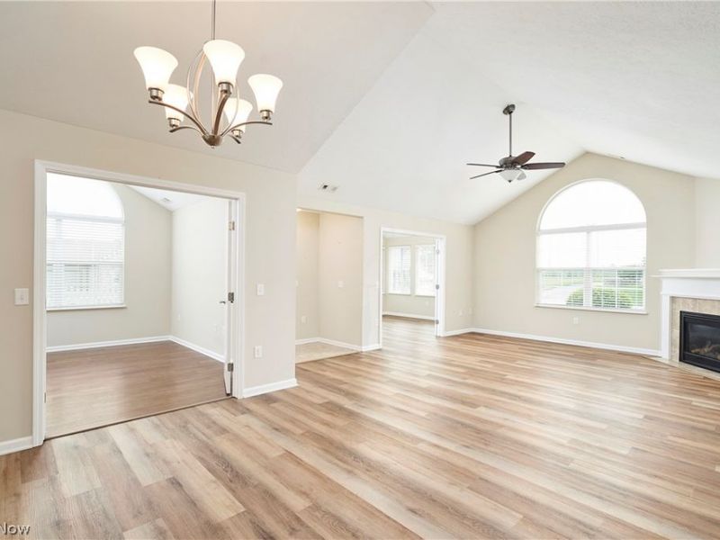 1915 Woods Drive, Streetsboro, OH 44241 Photo 9