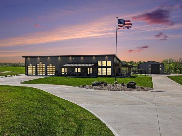 14650 Mount Olivet Road, Smithville, MO 64089