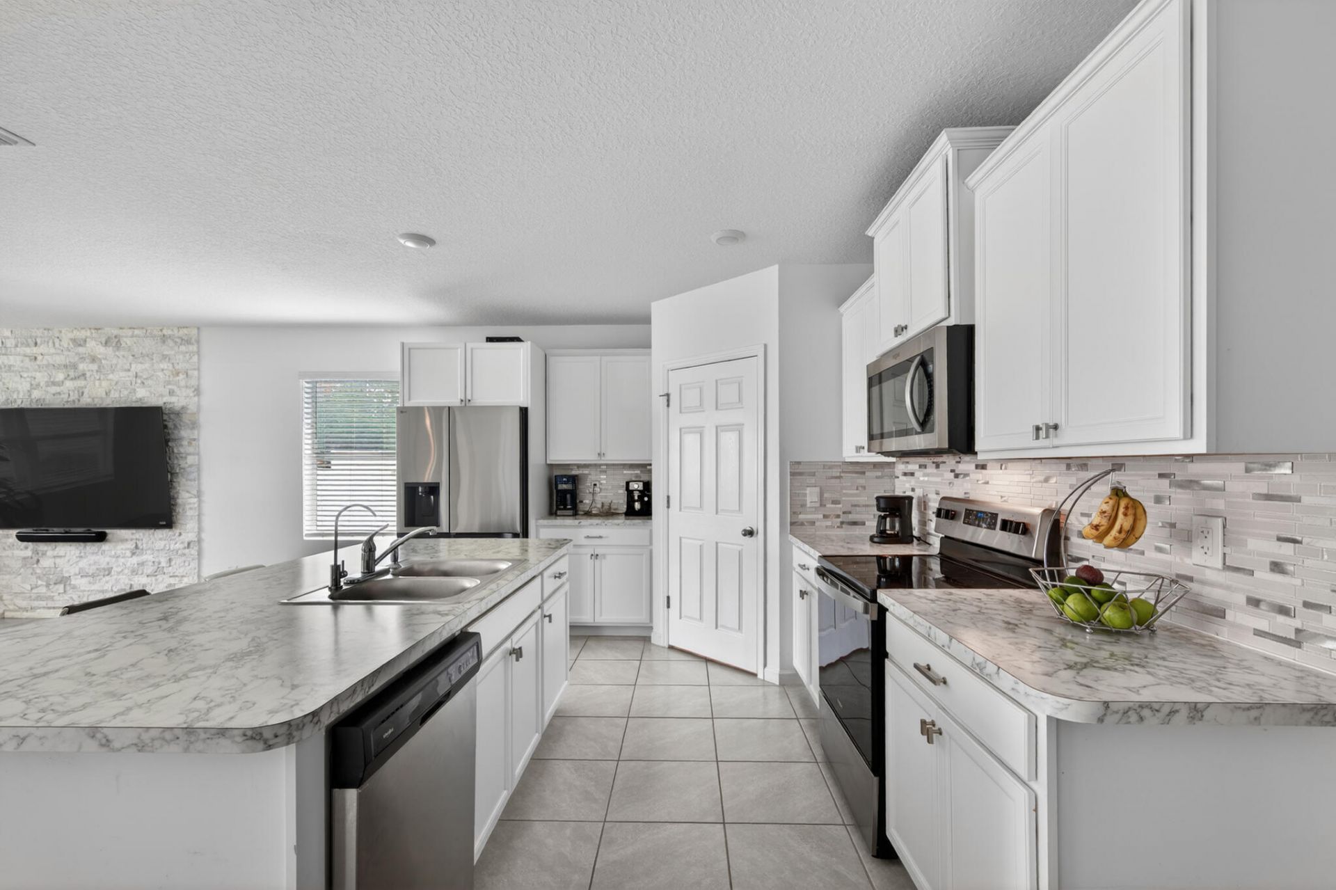 502 NW Kingston Street, Port Saint Lucie, FL 34983 Photo