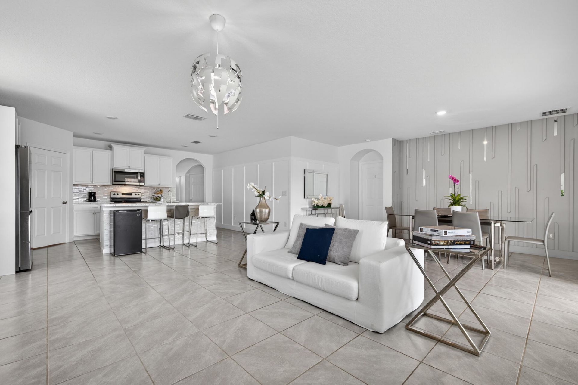 502 NW Kingston Street, Port Saint Lucie, FL 34983 Photo