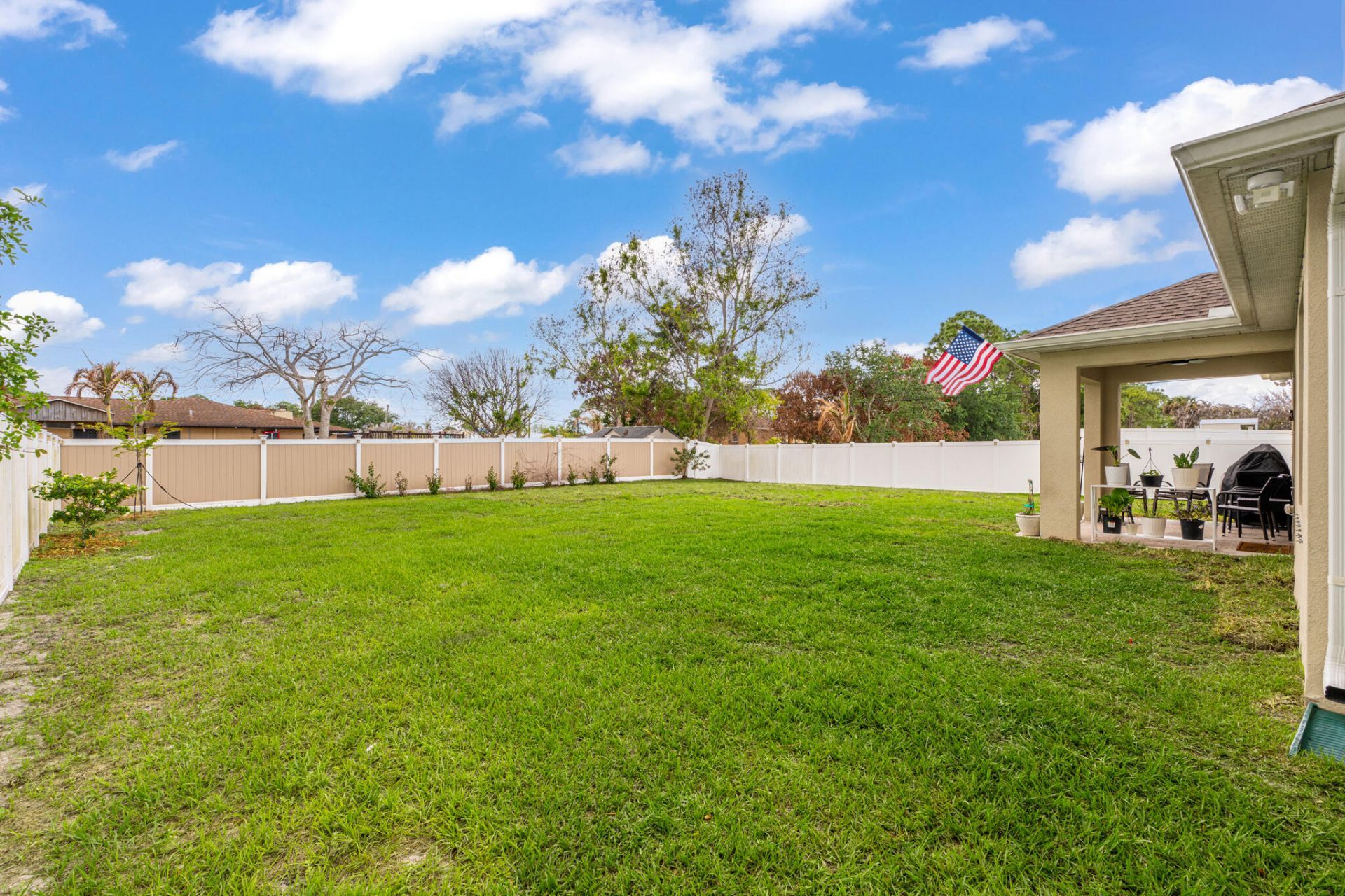 502 NW Kingston Street, Port Saint Lucie, FL 34983 Photo