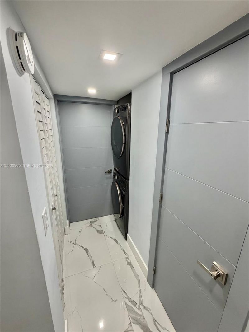 1100 W 35th St , Unit 4, Hialeah, FL 33012 Photo