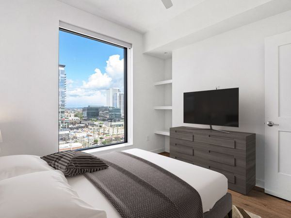 1212 Demonbreun St , Unit 1403, Nashville, TN 37203