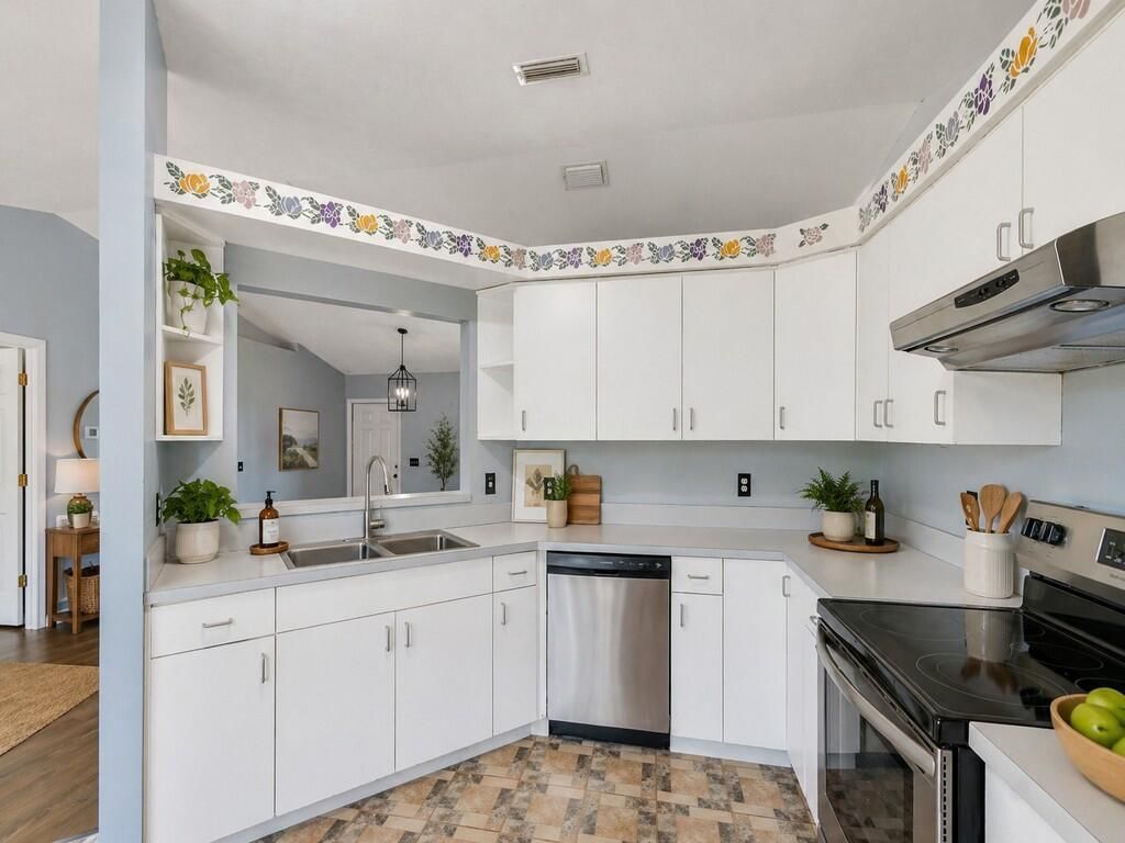 6801 Paso Robles Boulevard, Fort Pierce, FL 34951 Photo