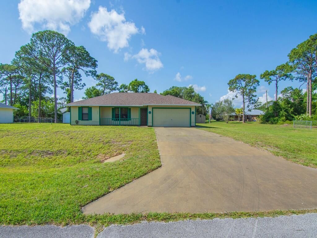 6801 Paso Robles Boulevard, Fort Pierce, FL 34951 Photo