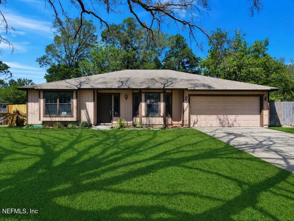 6420 DIAMOND LEAF Court N, Jacksonville, FL 32244