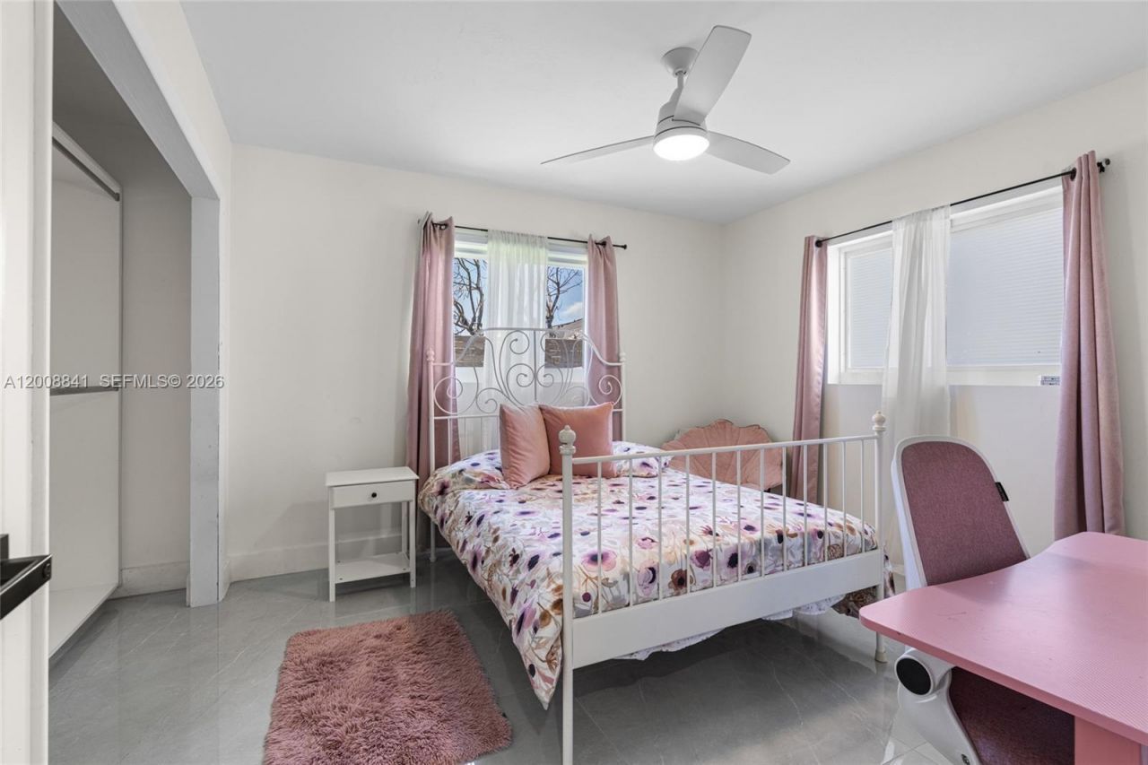 12724 SW 33rd Ter , Miami, FL 33175 Photo