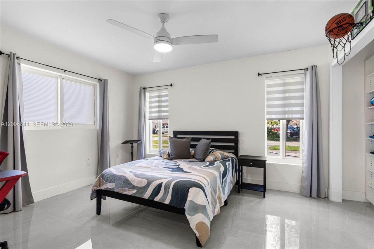 12724 SW 33rd Ter , Miami, FL 33175 Photo