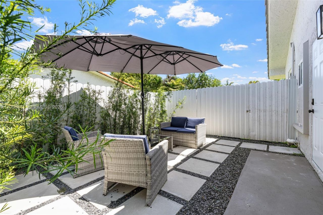 12724 SW 33rd Ter , Miami, FL 33175 Photo