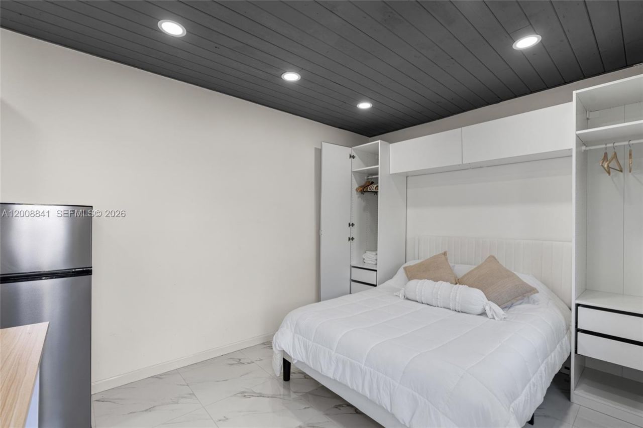 12724 SW 33rd Ter , Miami, FL 33175 Photo