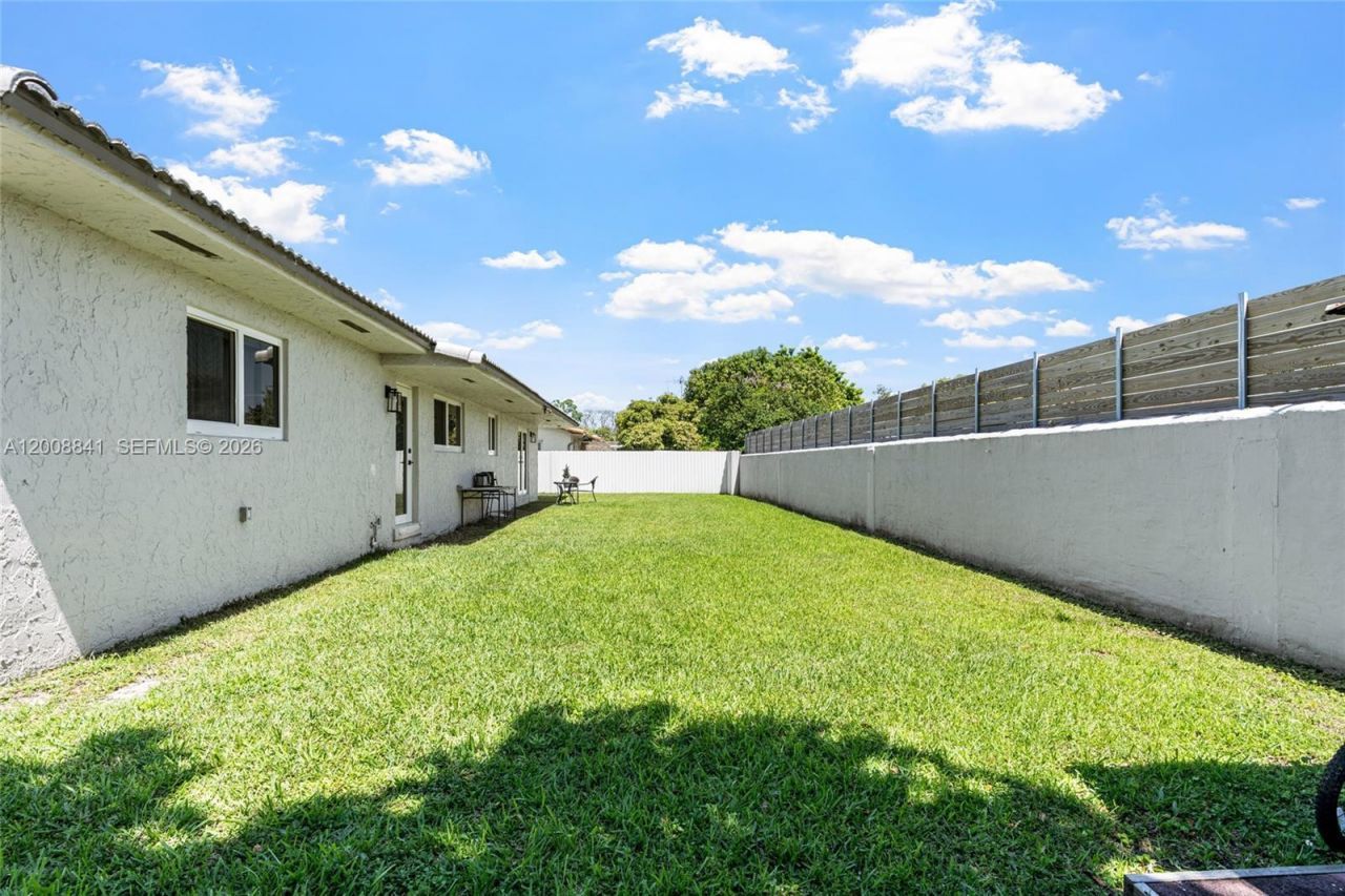 12724 SW 33rd Ter , Miami, FL 33175 Photo