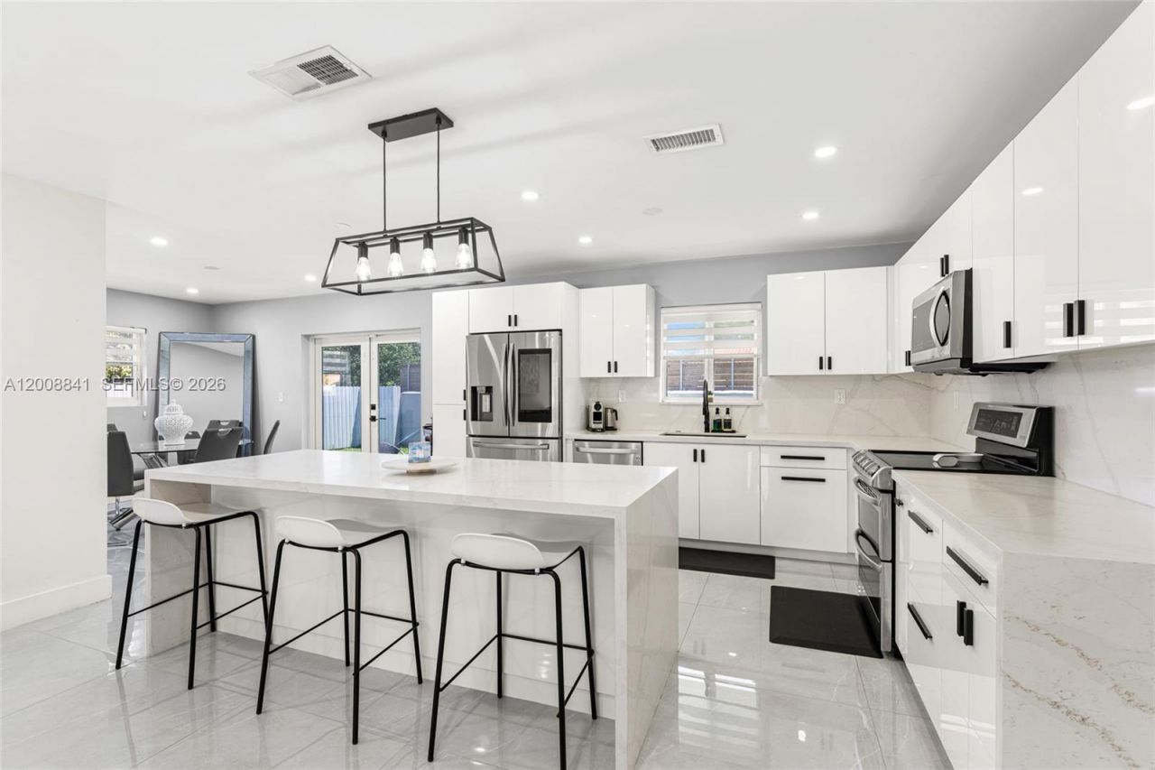 12724 SW 33rd Ter , Miami, FL 33175 Photo