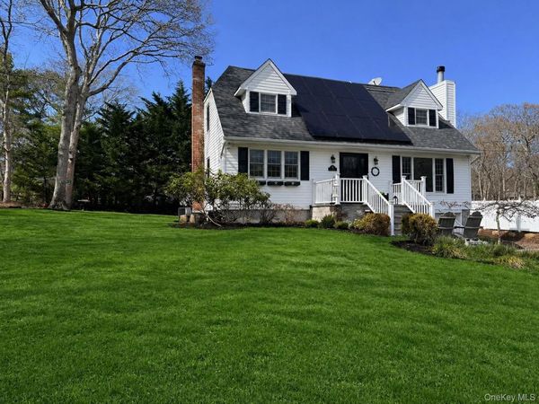 58 Ocean Avenue , Hampton Bays, NY 11946