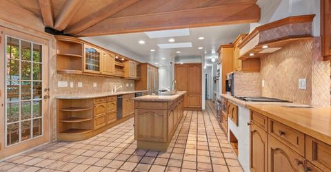 1880 Meadowview Lane, Reno, NV 89509 Photo