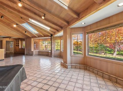 1880 Meadowview Lane, Reno, NV 89509 Photo