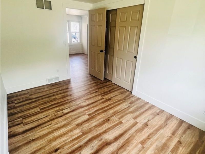 675 Jefferson Avenue, Cambridge, OH 43725 Photo 12