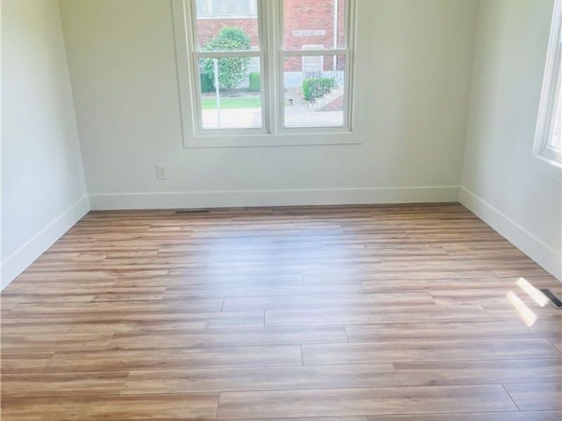 675 Jefferson Avenue, Cambridge, OH 43725 Photo 8