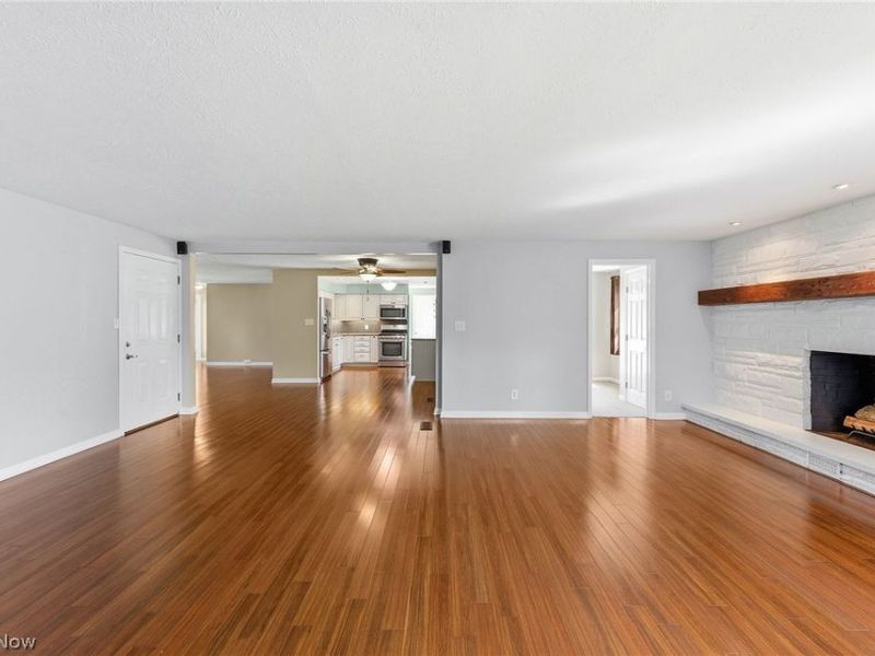 7819 Glenn Allen Drive , Sagamore Hills, OH 44067 Photo 15