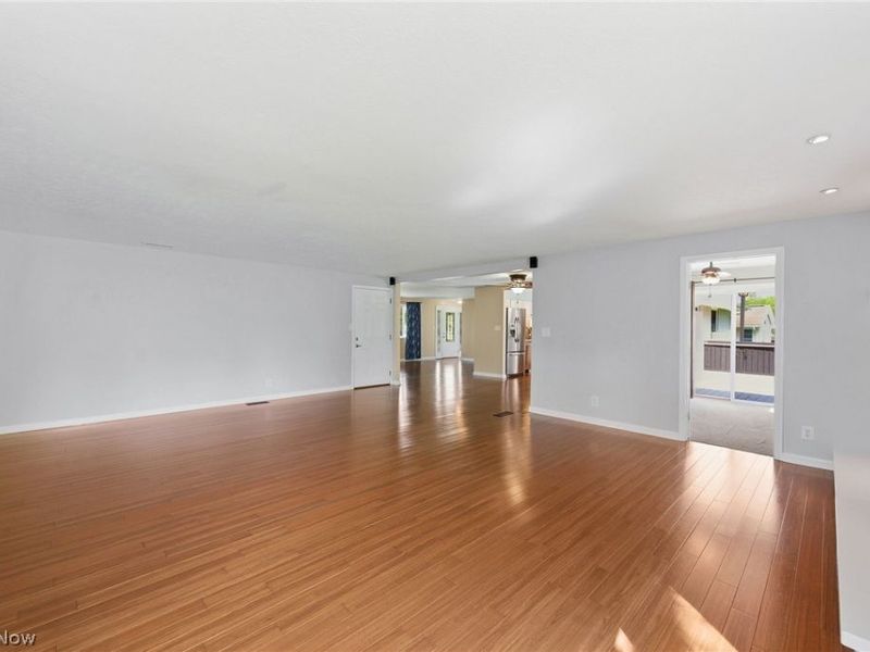 7819 Glenn Allen Drive , Sagamore Hills, OH 44067 Photo 16